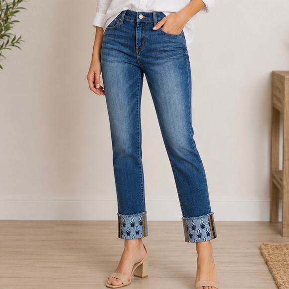 Ann Taylor LOFT Denim - ANN TAYLOR LOFT | Modern Skinny Crop Jeans Navy Embroidered Cuff Detail | Size 6